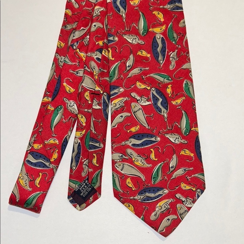 Lands’ End Colorful Fishing lure Pattern Tie.